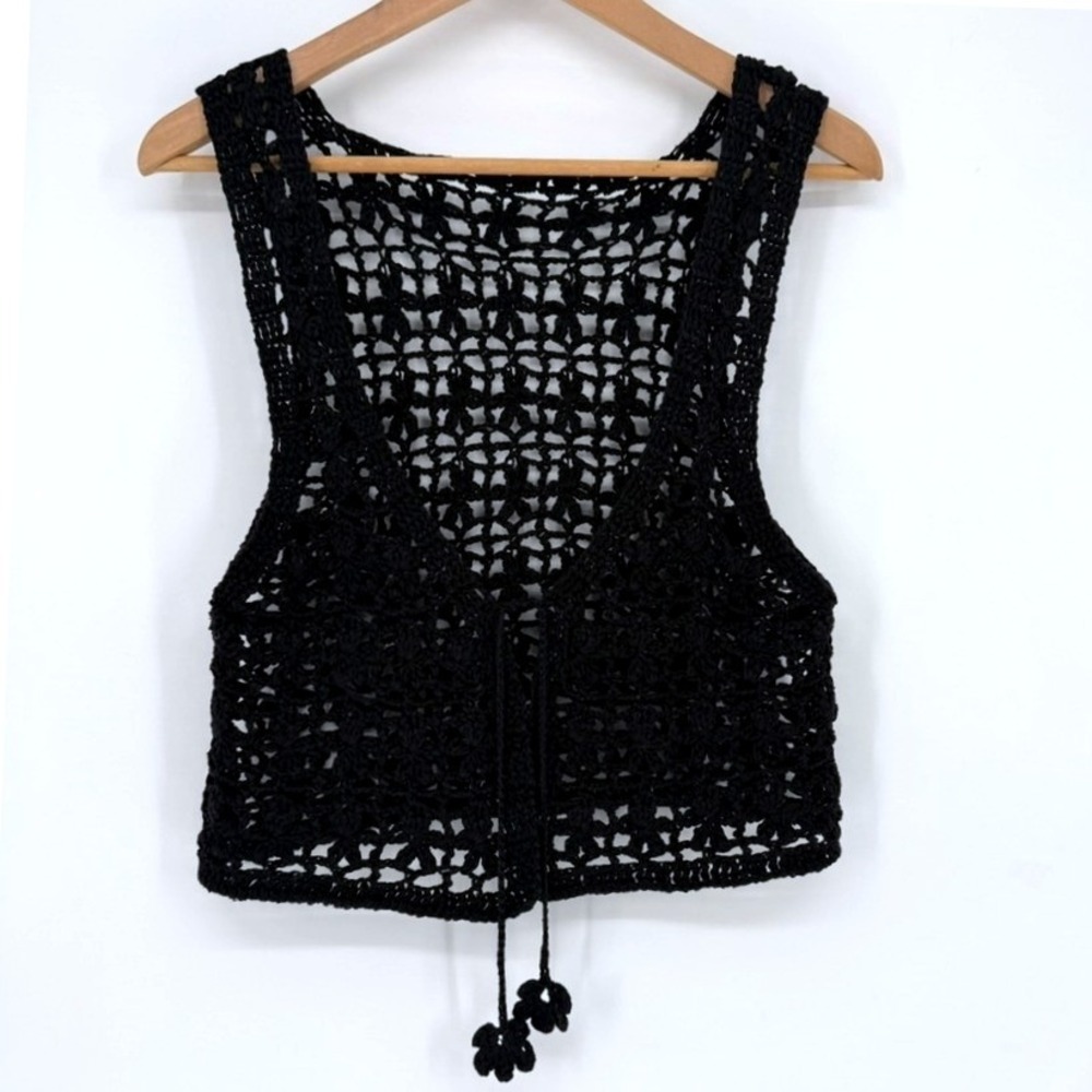 Black Crochet Floral Lace Vest‎ Cropped Boho Festival Sleeveless Tie Front Top